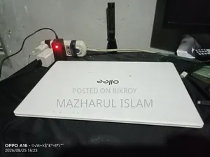 Laptop 3XS 4GB Intel Atom HDD 256GB