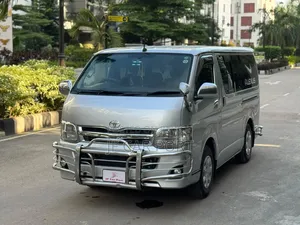Toyota HiAce 2012 Silver