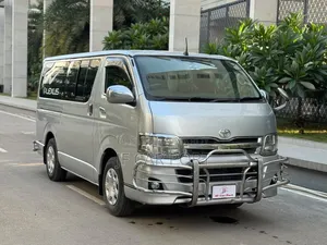 Toyota HiAce 2012 Silver