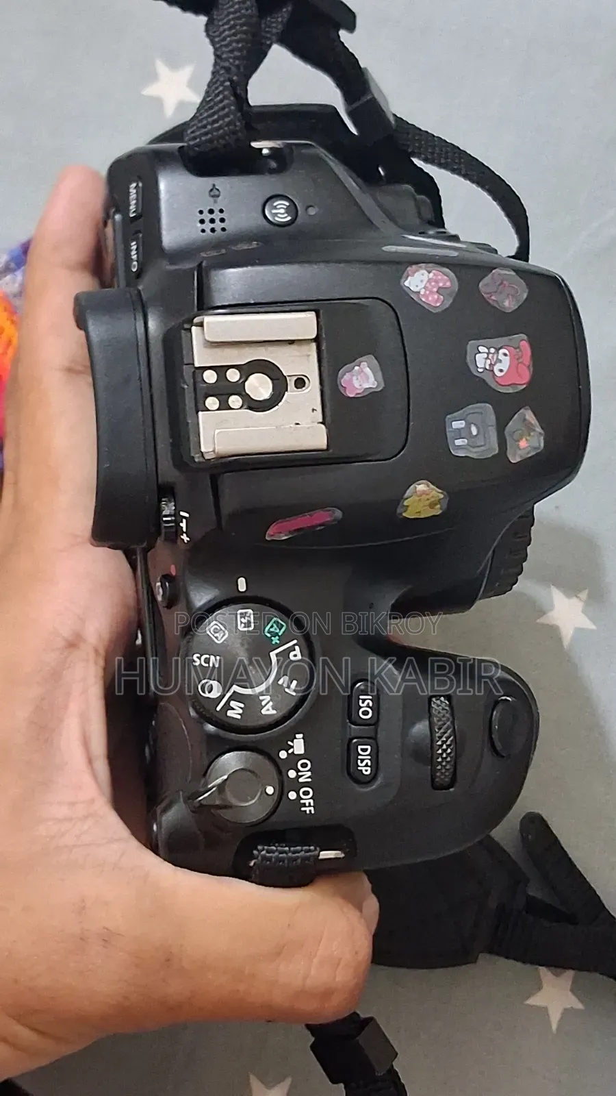 Camera : Canon Eos 200D