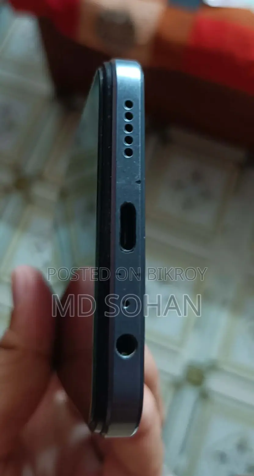 Vivo Y56 128 GB Black