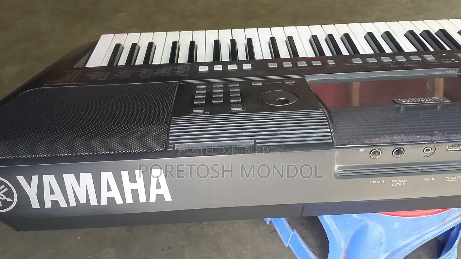 Yamaha PSR E463 Keyboard