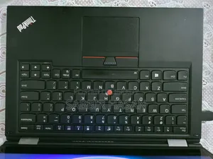 Laptop Lenovo ThinkPad Yoga 370 8GB Intel Core i5 SSD 256GB