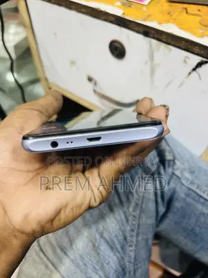 Realme C31 64 GB