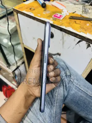 Realme C31 64 GB