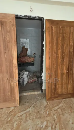 3bdrm Apartment in Sohrab Realty, Rampura for sale
