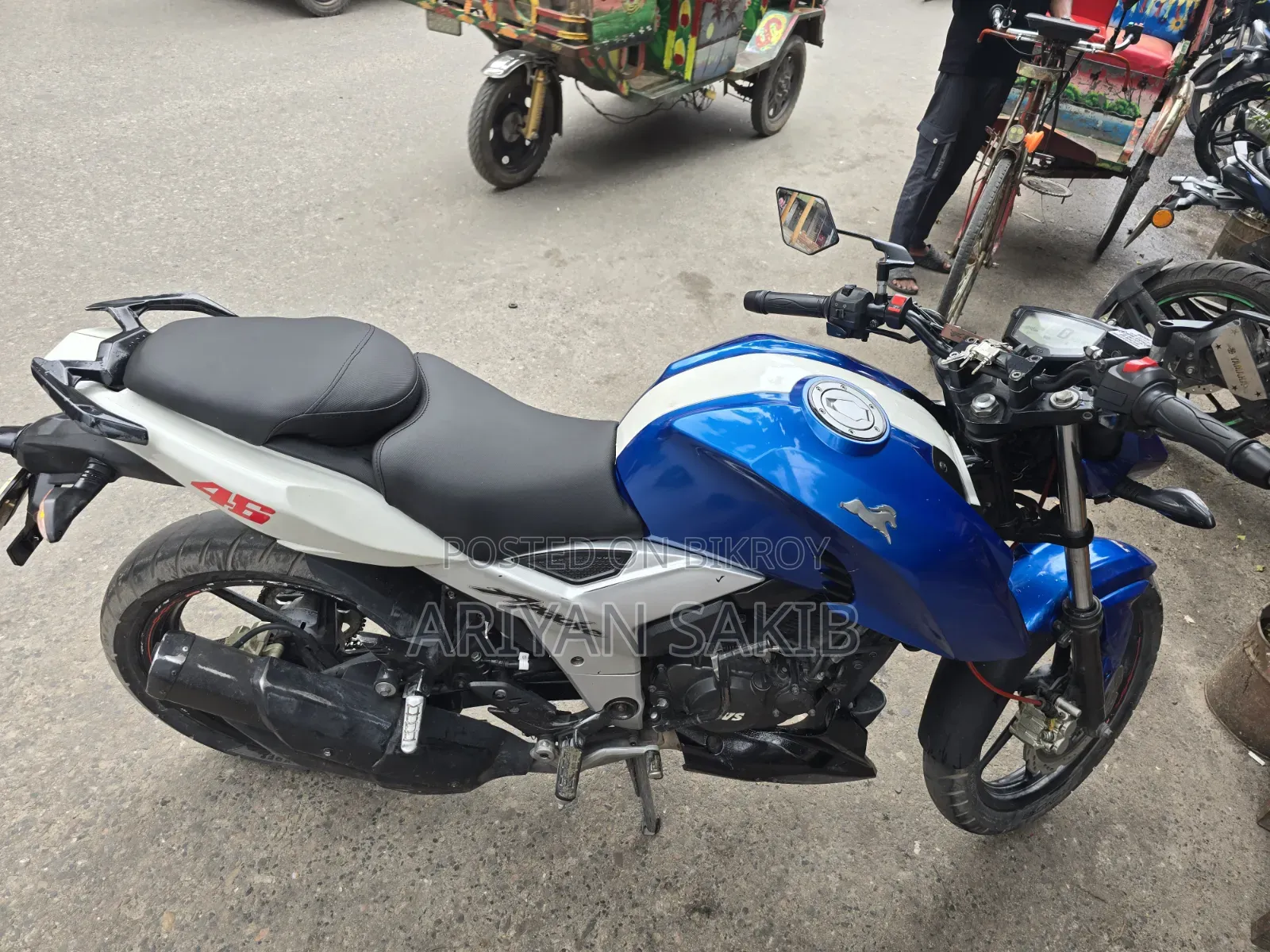 TVS Apache 160 4V 2019 Blue