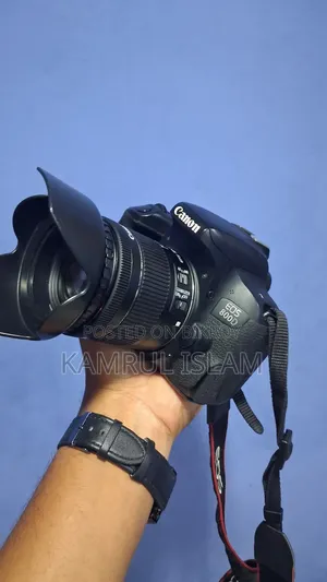 Canon 800D & 18-55 STM Kit Lans