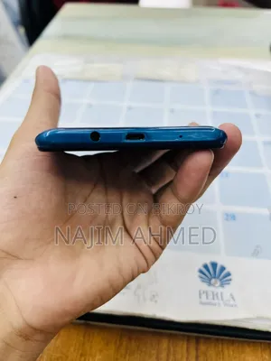 Infinix Hot 11 Play 64 GB Blue