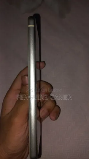 স্যামসাং গ্যালাক্সি এস২১ ৫জি ১২৮ জিবি গ্রিন