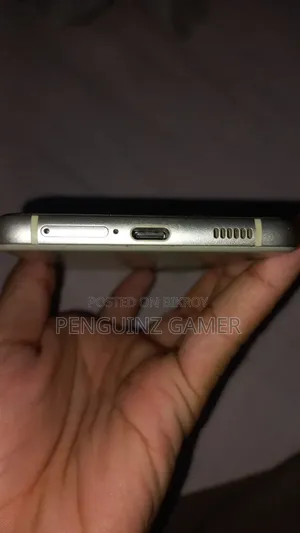 স্যামসাং গ্যালাক্সি এস২১ ৫জি ১২৮ জিবি গ্রিন