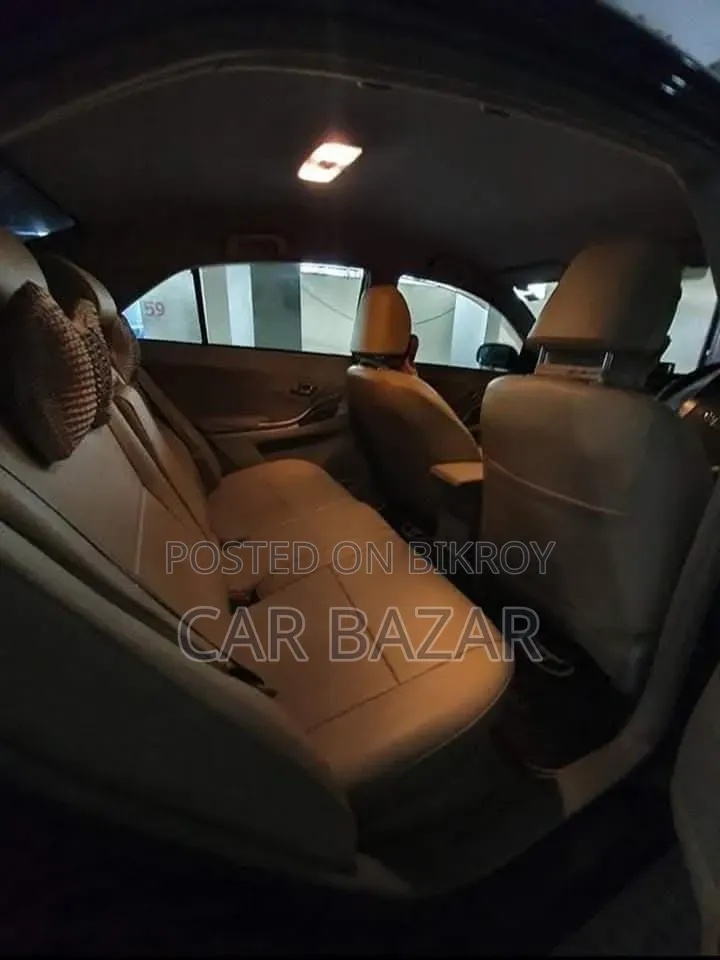 Toyota Premio 1.5 FWD 2012 Black