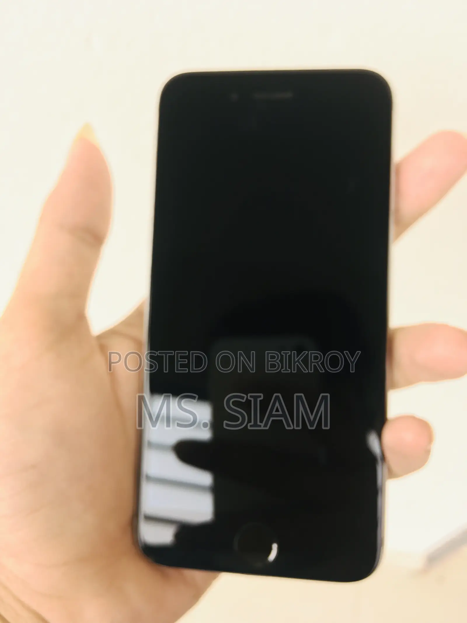 Apple iPhone 6s 64 GB Gray