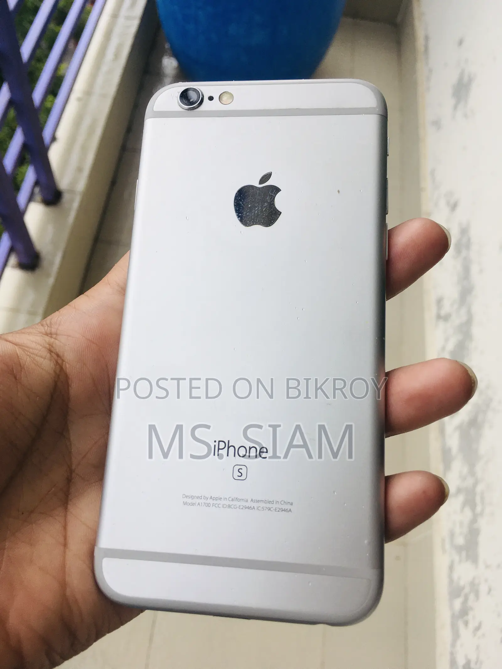 Apple iPhone 6s 64 GB Gray