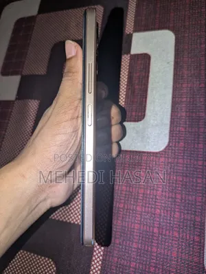 Vivo Y17s 128 GB Orange