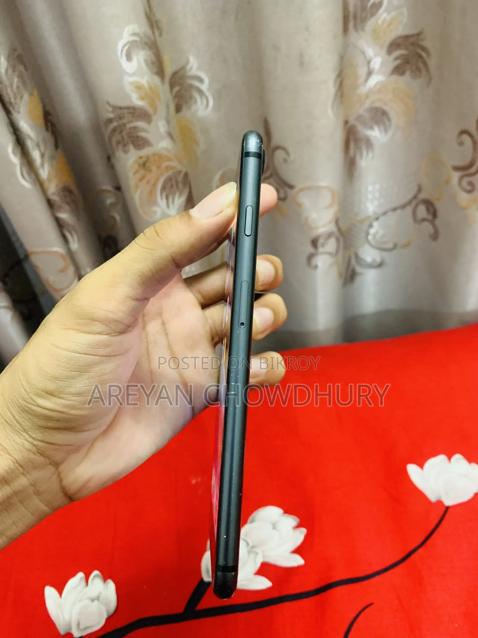 Apple iPhone 8 Plus 64 GB Black