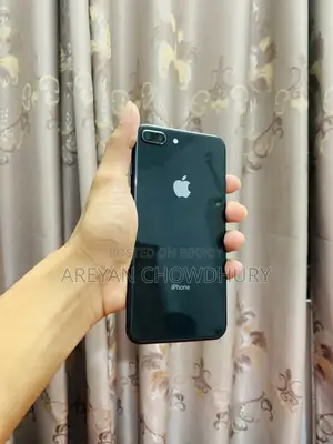 Apple iPhone 8 Plus 64 GB Black
