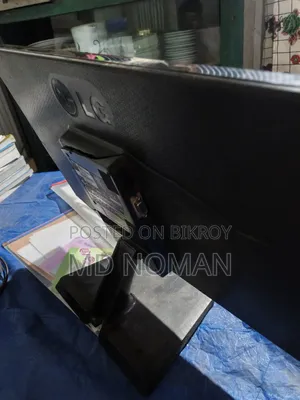 Desktop Computer Dell Inspiron 24 5000 8GB Intel Core i3 HDD 500GB