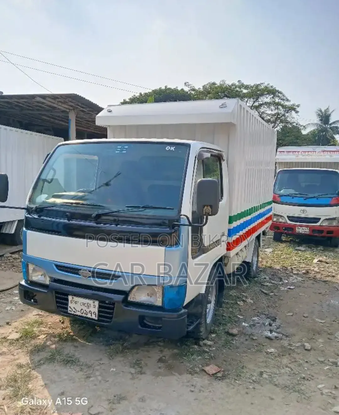 Nissan Cover Van 2002