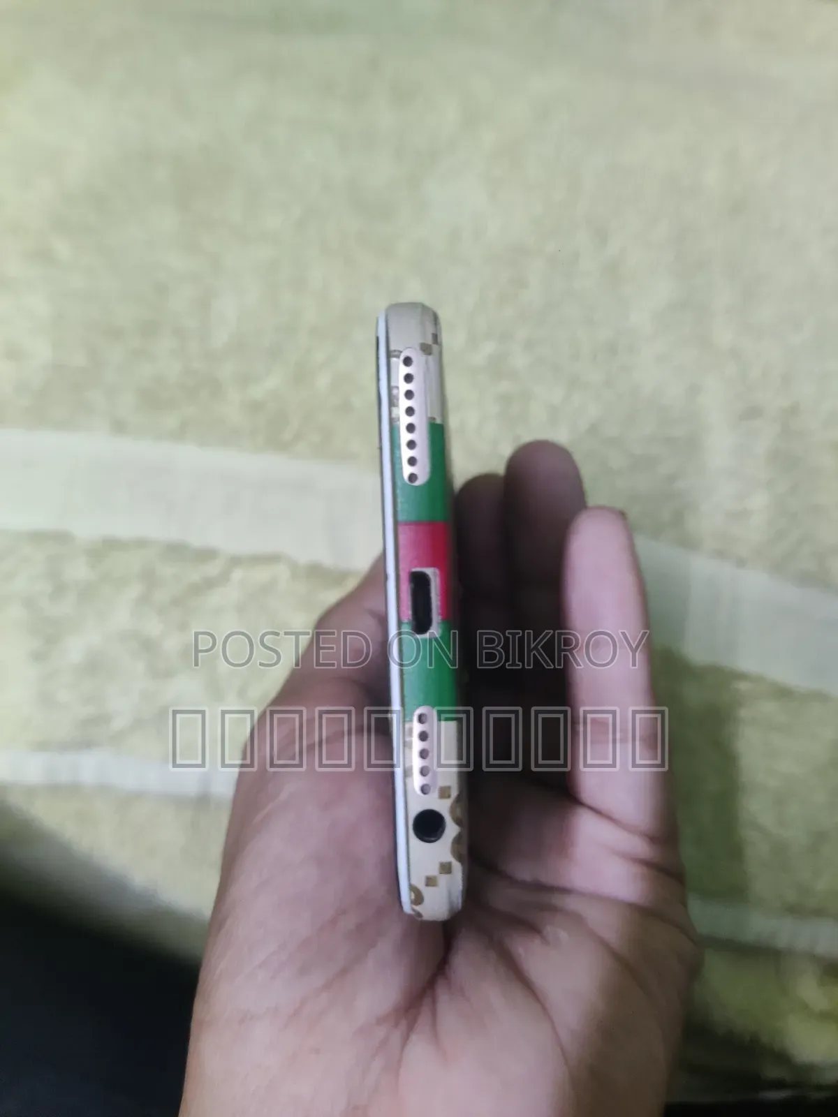 Oppo F1s 32 GB