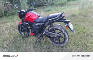 TVS Raider 125 2023 Red