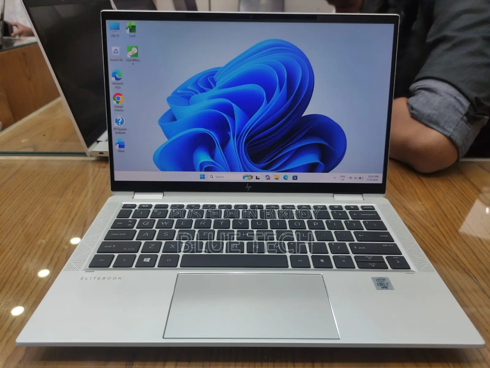 HP ELITBOOK x3601040 G7 i7 10th 16/512GB