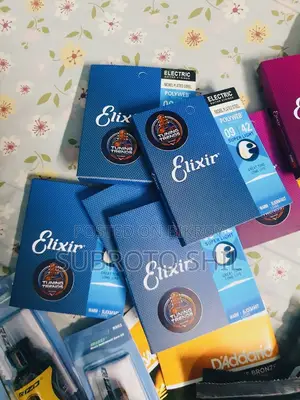 Original Elixir Polyweb Electric Guitar Strings by Tuning Trends