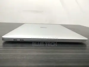 MacBook Pro 2019 i5 (13-inch) 8/256GB