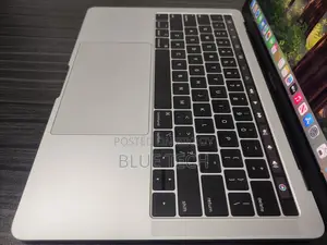 MacBook Pro 2019 i5 (13-inch) 8/256GB