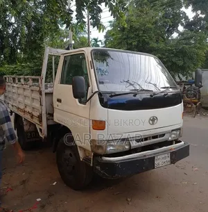 Toyota Dyna Pikup 1997