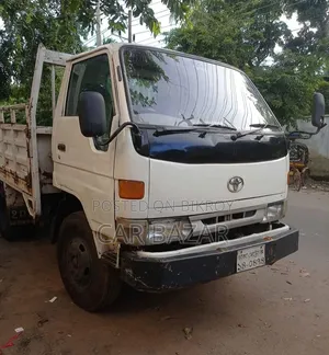 Toyota Dyna Pikup 1997