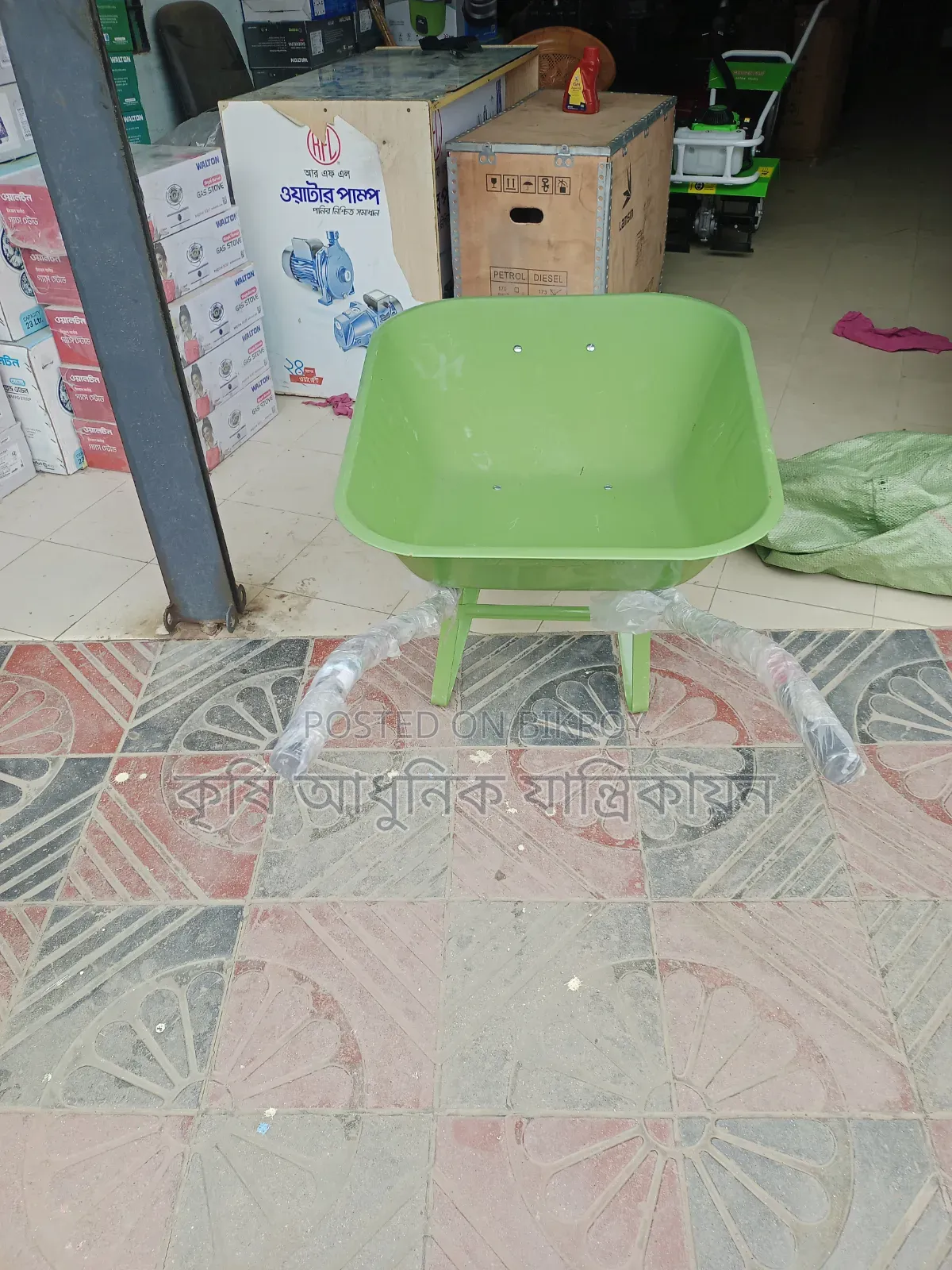 টলি গাড়ি 2 চাকা