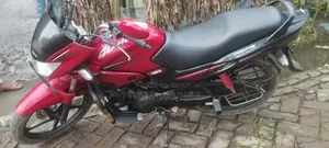 Hero Glamour 2020 Red