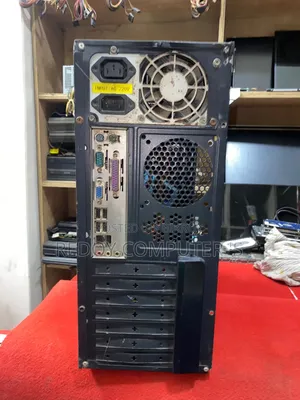 Desktop Computer 4GB Intel Core i3 HDD 500GB