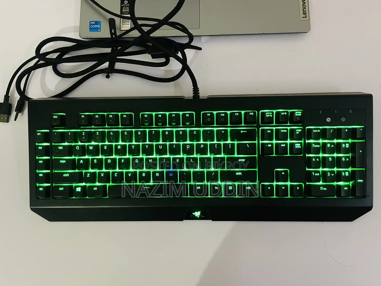 Keyboard: Razer Blackwidow Chroma V2(Green Switches)