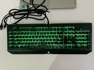 Keyboard: Razer Blackwidow Chroma V2(Green Switches)