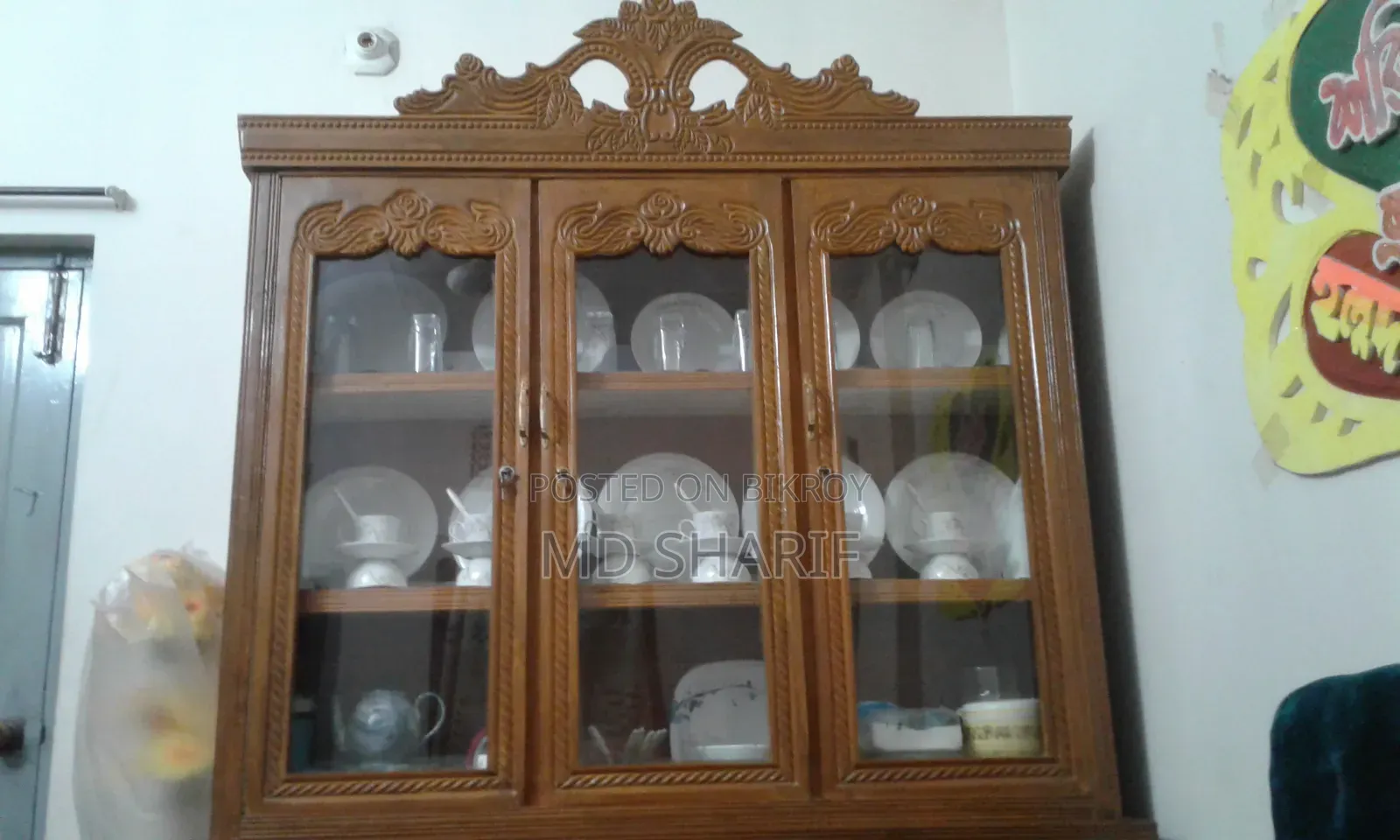 চিটাগাং সেগুন কাঠের শোকেস