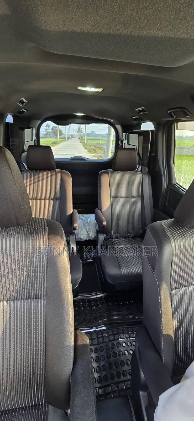 Toyota Noah 2017 Blue