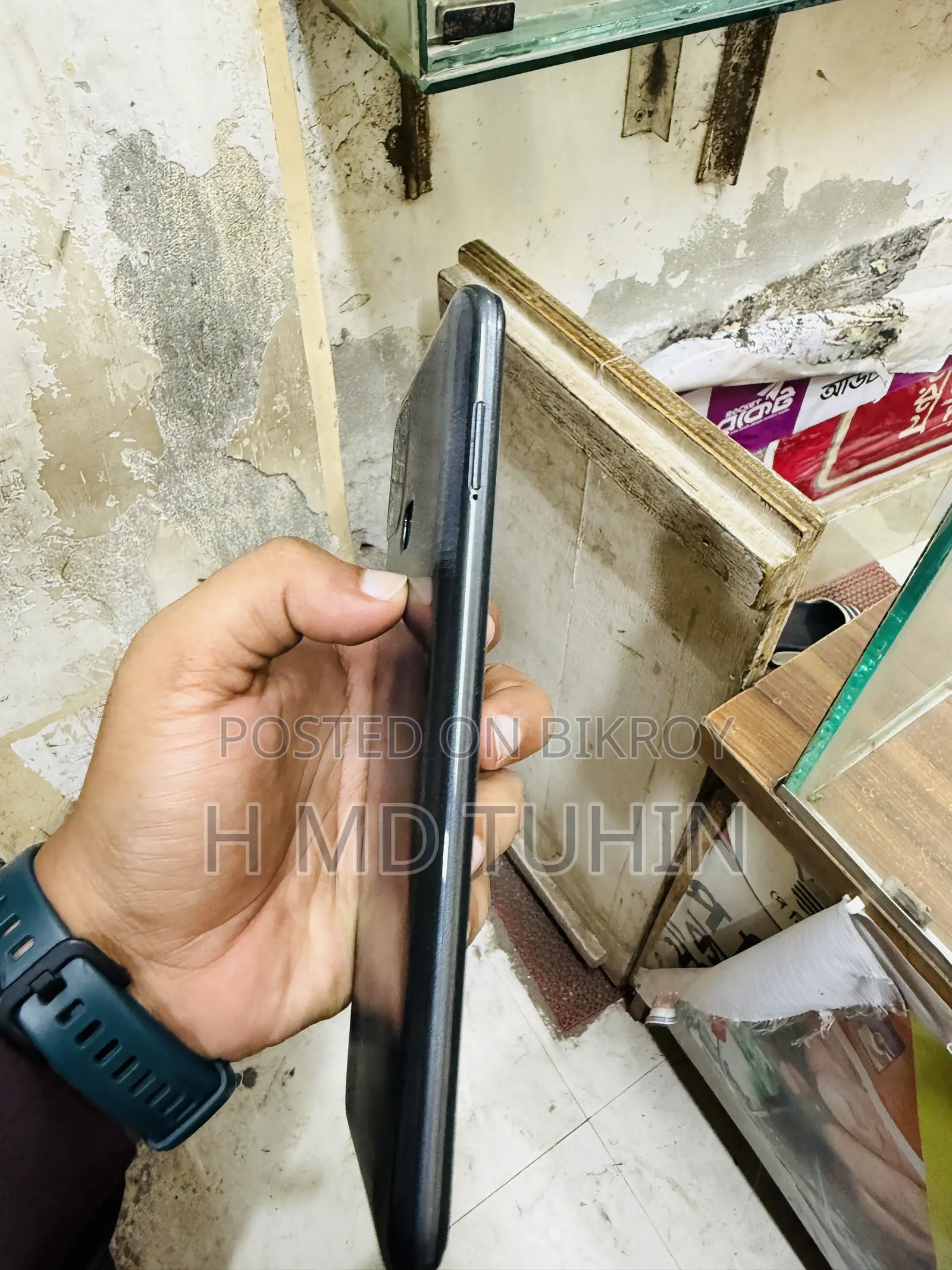 Infinix Hot 10 128 GB Black