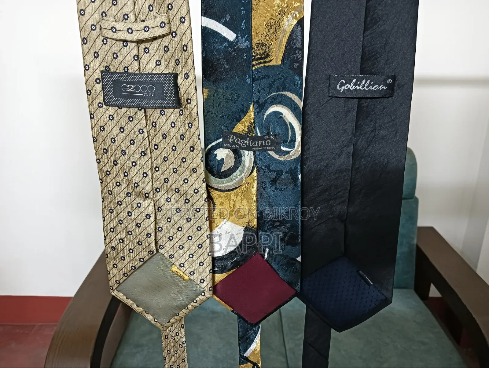 Used Branded Ties Lot for Sale