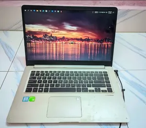 Laptop Asus Vivobook 15 16GB Intel Core i5 HDD+SSD 1T