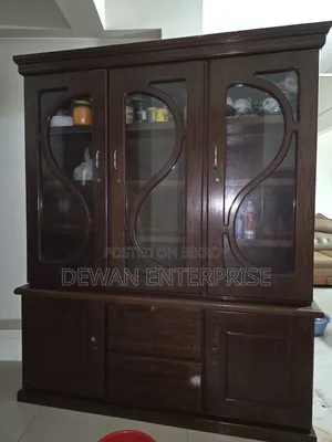 শোকেস বিক্রয়