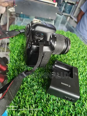 Canon 1300D