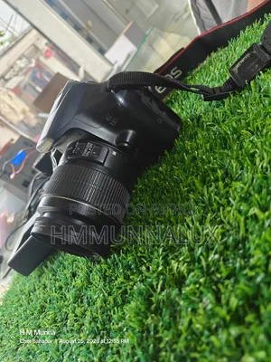 Canon 1300D