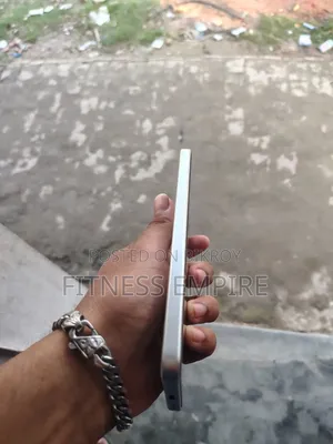 Vivo Y400 128 GB White
