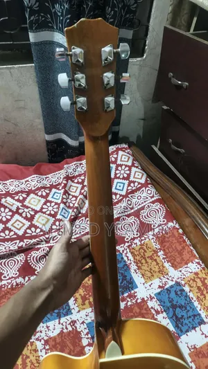 Axe 48c Guitar