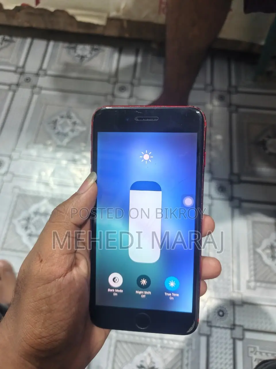 Apple iPhone 8 Plus 64 GB Red