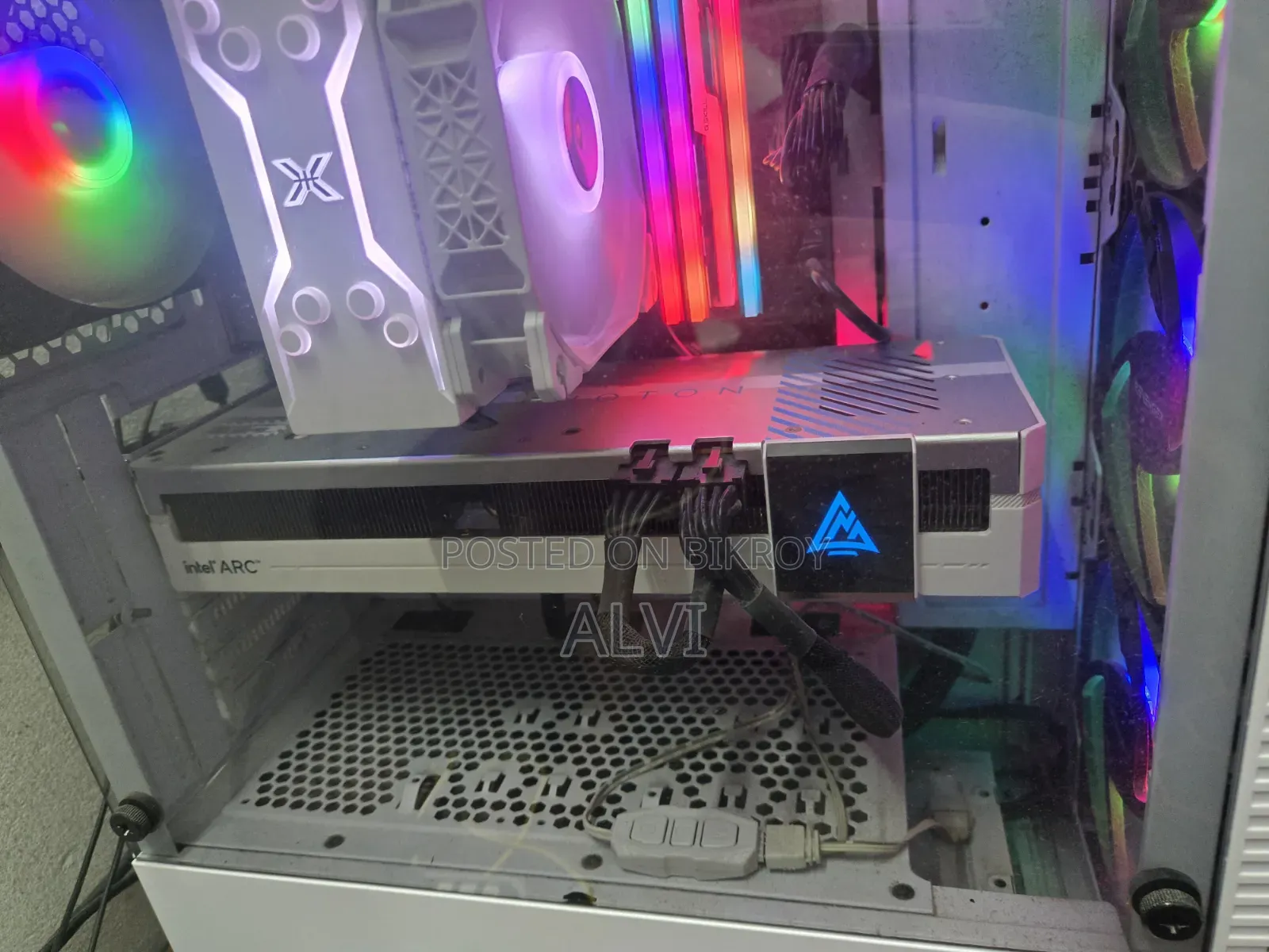 Intel Arc A750 8gb White