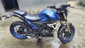Runner Bolt 165R 2021 Blue
