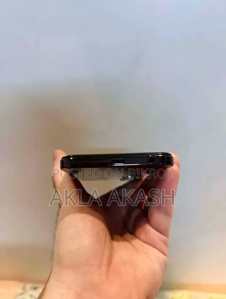 Vivo Y28s 128 GB Bronze